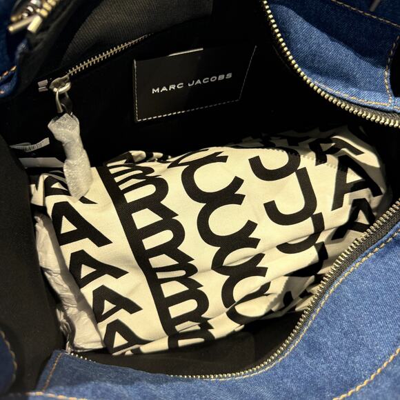 Marc Jacobs The Denim Chain Medium Tote Bag Dark Wash 2F4HTT018H05 - Picture 7 of 7